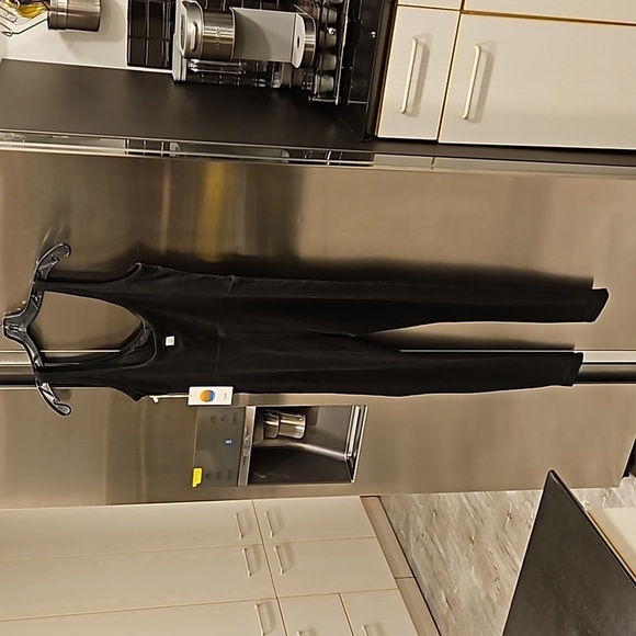 💕VUORI💕 Halo Essential Jumpsuit ~ Black Heather Large L NWT - Picture 9 of 16